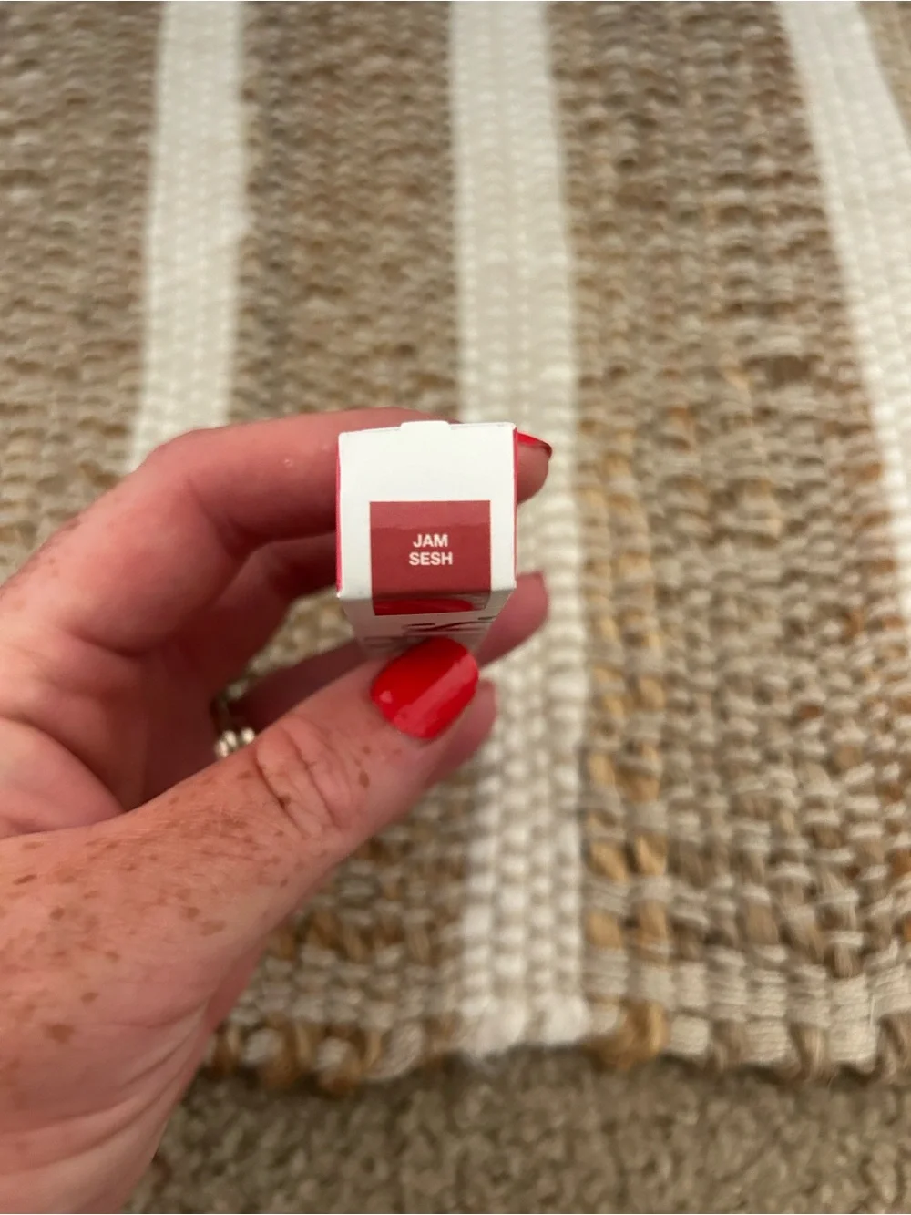 Jam Jam Lip Plumping Lipstick Melt — Coral Pink